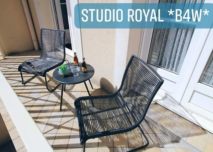 Studio Royal By Beds4Wanderlust - Place Du Marche Avec Parking Prive