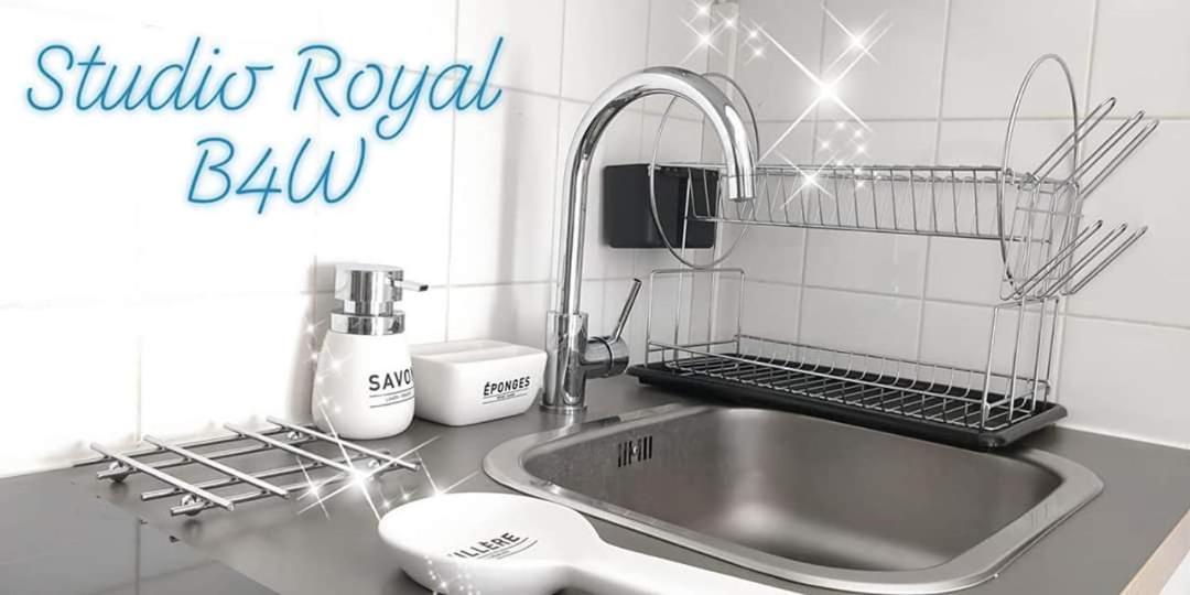 Apartment Royal By Beds4wanderlust - Place Du Marche Avec Parking Prive