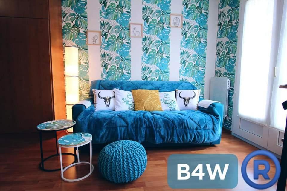 Royal By Beds4wanderlust - Place Du Marche Avec Parking Prive * Fontainebleau